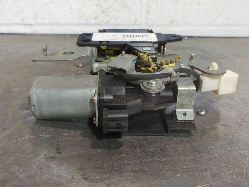 Recambio de cerradura maletero porton para mazda 6 2.2 de 163 sportive referencia OEM IAM   