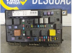 Recambio de caja reles fusibles para opel zafira b  | 0.05 - ...  | 0.05 - ... referencia OEM IAM 13206748GU  