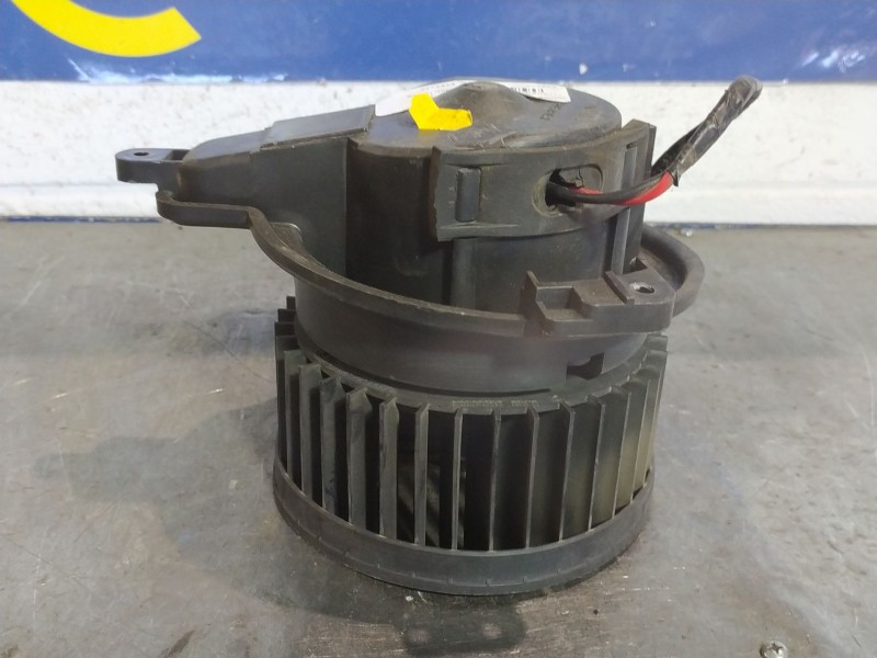 Recambio de motor calefaccion para citroen berlingo 1.9 600 d furg. referencia OEM IAM 848234Z  