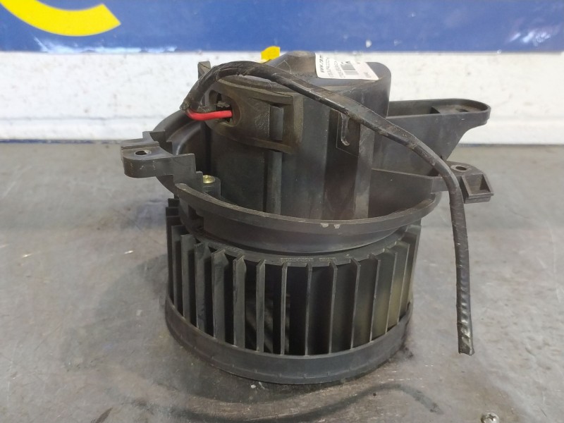 Recambio de motor calefaccion para citroen berlingo 1.9 600 d furg. referencia OEM IAM 848234Z  