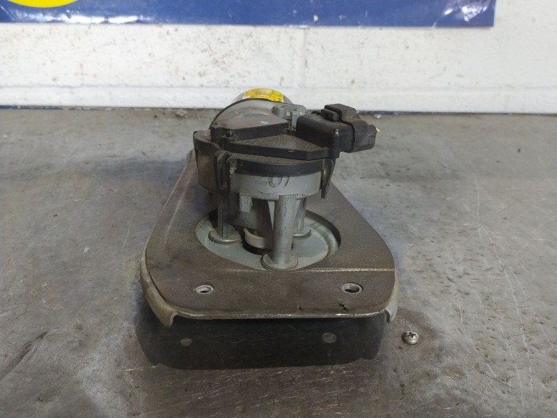 Recambio de motor limpia delantero para citroen berlingo 1.6 hdi 75 sx multispace referencia OEM IAM   