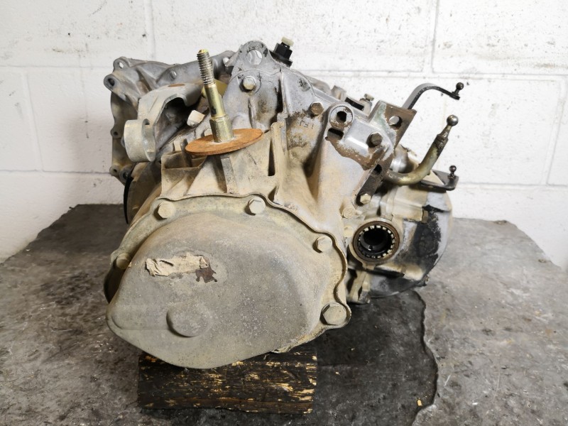 Recambio de caja cambios para citroen berlingo 1.9 600 d furg. referencia OEM IAM 20CH47  