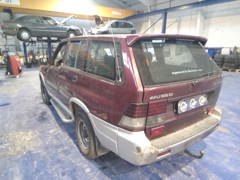 ssangyong musso  | 0.96 - 0.01 del año 1998