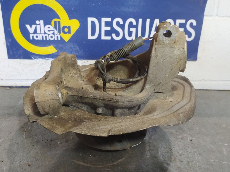Recambio de mangueta delantera izquierda para bmw serie 1 berlina (e81/e87) 120d referencia OEM IAM   