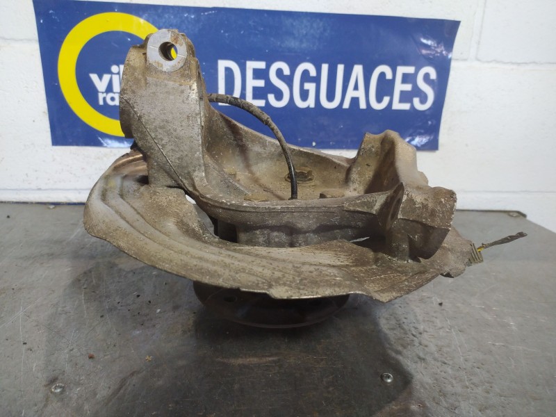 Recambio de mangueta delantera derecha para bmw serie 1 berlina (e81/e87) 120d referencia OEM IAM   