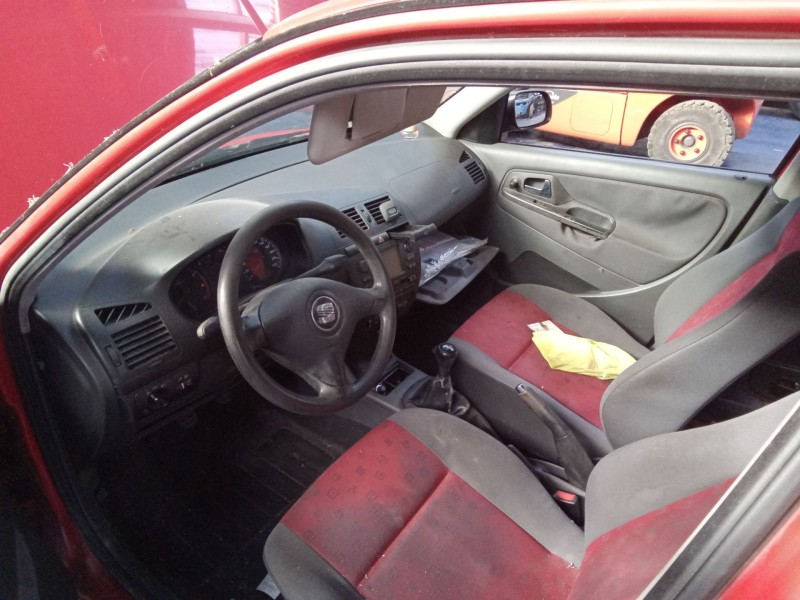 seat ibiza (6k1) del año 2001
