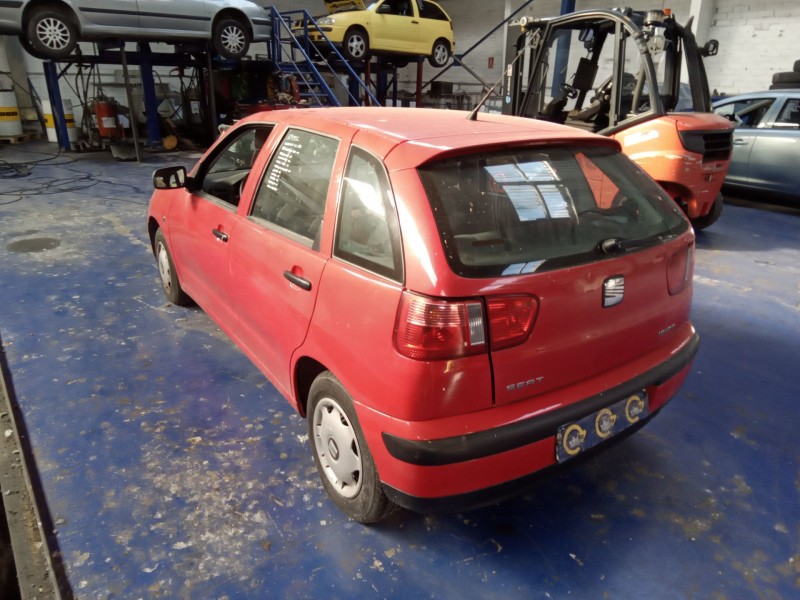 seat ibiza (6k1) del año 2001