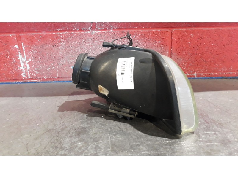 Recambio de faro izquierdo para ford fiesta referencia OEM IAM    Recambio de faro izquierdo para ford fiesta referencia OEM IAM