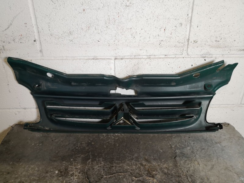 Recambio de rejilla delantera para citroen berlingo 2.0 hdi cat (rhy / dw10td) referencia OEM IAM 9635603977  
