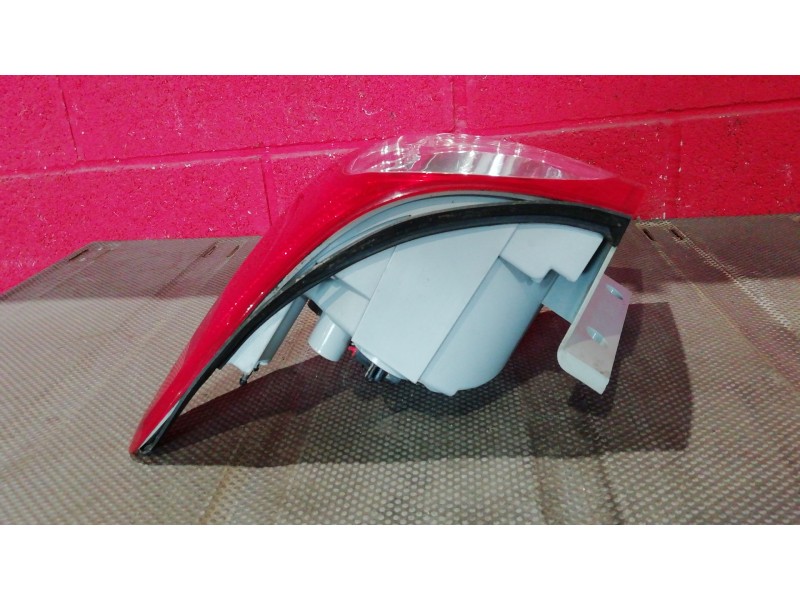 Recambio de piloto trasero derecho para chevrolet epica  | 0.06 - ...  | 0.06 - ... referencia OEM IAM    Recambio de piloto trasero derecho para chevrolet epica  | 0.06 - ...  | 0.06 - ... referencia OEM IAM