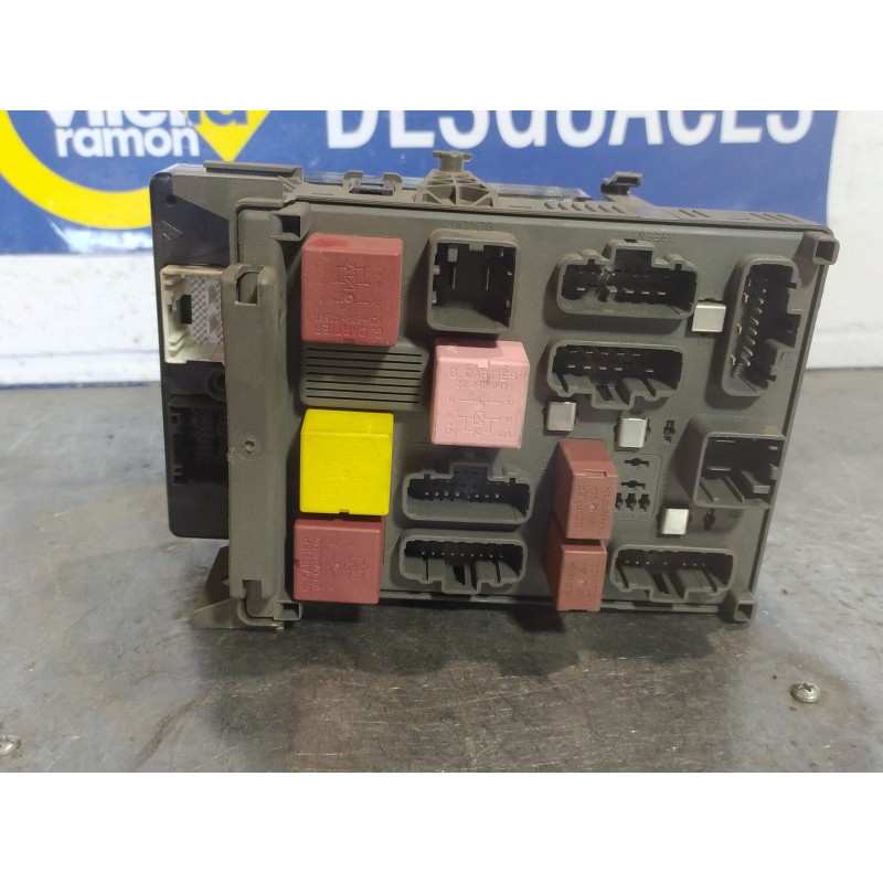 Recambio de caja reles fusibles para renault laguna ii (bg0) 1.9 dci diesel | 0.01 - ... 1.9 dci diesel | 0.01 - ... referencia 