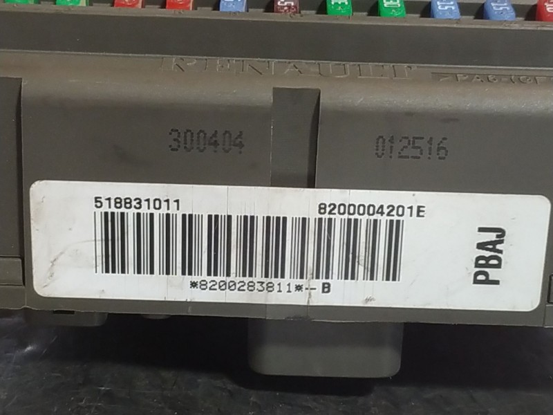Recambio de caja reles fusibles para renault laguna ii (bg0) 1.9 dci diesel | 0.01 - ... 1.9 dci diesel | 0.01 - ... referencia 