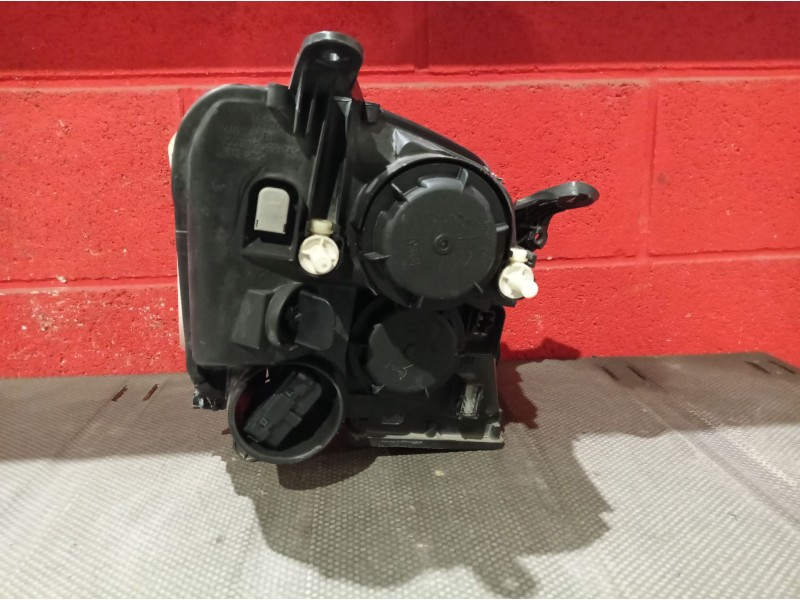 Recambio de faro izquierdo para opel meriva referencia OEM IAM   