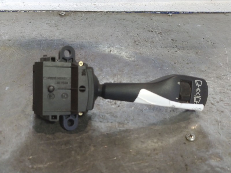 Recambio de mando limpia para bmw serie 3 berlina (e46) 1.9 cat referencia OEM IAM 8363664M  