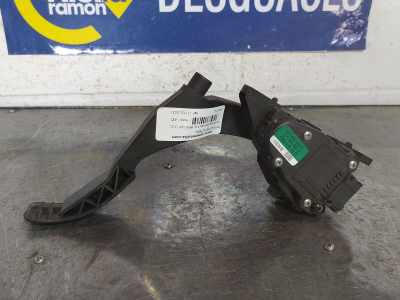 Recambio de potenciometro pedal para volkswagen golf iv berlina (1j1) básico | 05.99 - ... referencia OEM IAM 1J1721503J  