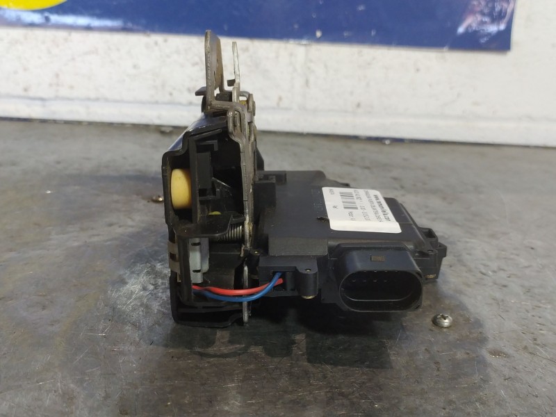 Recambio de cerradura puerta delantera derecha para audi a2 (8z)  | 0.00 - 0.05  | 0.00 - 0.05 referencia OEM IAM   