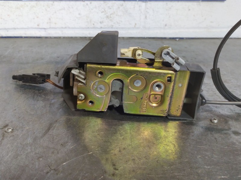 Recambio de cerradura puerta delantera izquierda para ford puma (cce) 1.4 referencia OEM IAM   