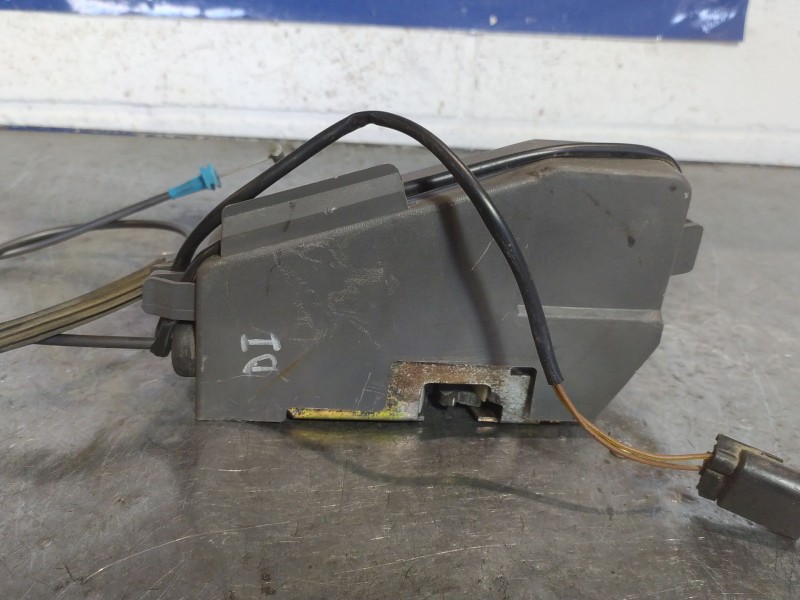 Recambio de cerradura puerta delantera izquierda para ford puma (cce) 1.4 referencia OEM IAM   