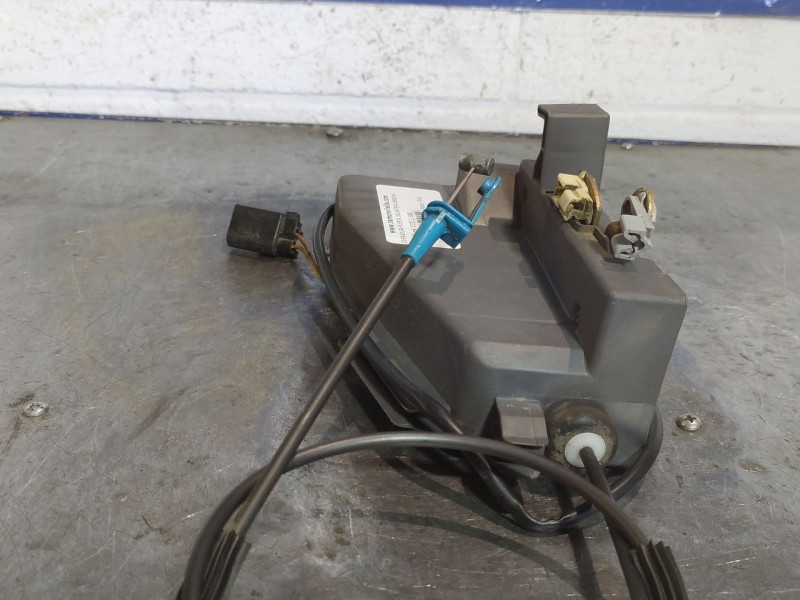 Recambio de cerradura puerta delantera derecha para ford puma (cce) 1.4 referencia OEM IAM   