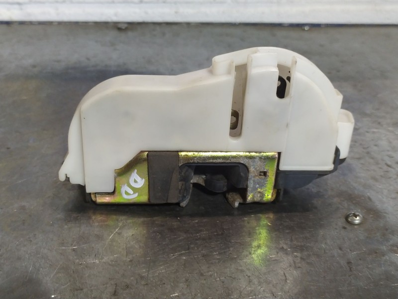 Recambio de cerradura puerta delantera derecha para seat inca (6k9) 1.9 d referencia OEM IAM   