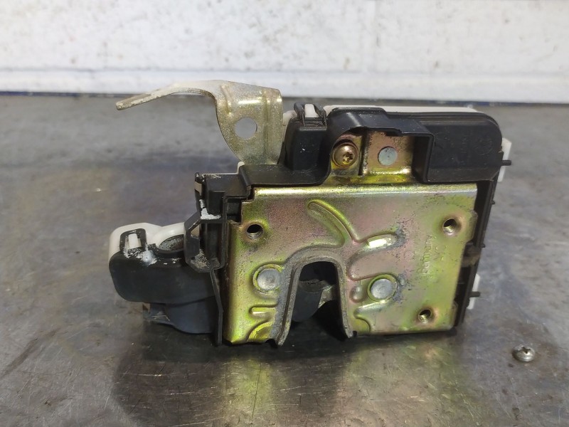 Recambio de cerradura puerta delantera derecha para seat inca (6k9) 1.9 d referencia OEM IAM   