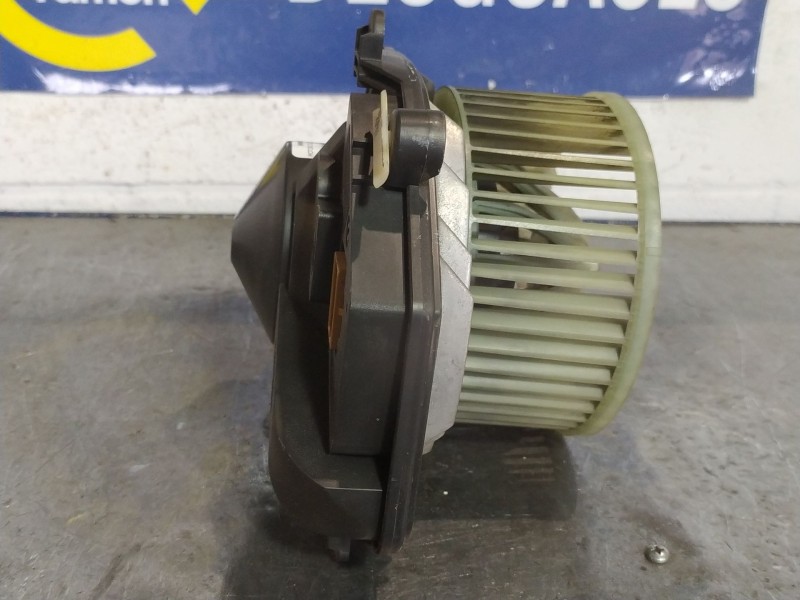 Recambio de motor calefaccion para audi a4 berlina (b5) 1.8 referencia OEM IAM 740221233F  