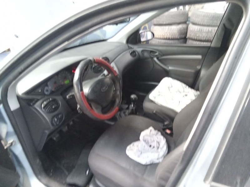 ford focus berlina (cak)  | 0.98 - 0.04 del año 2004