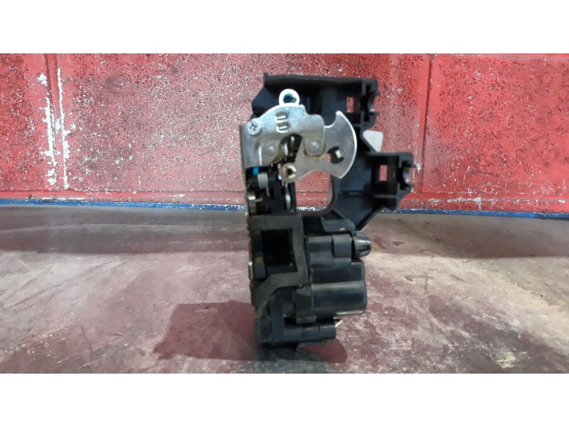 Recambio de cerradura puerta delantera derecha para chevrolet epica  | 0.06 - ...  | 0.06 - ... referencia OEM IAM    Recambio de cerradura puerta delantera derecha para chevrolet epica  | 0.06 - ...  | 0.06 - ... referencia OEM IAM