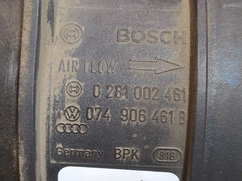 Recambio de caudalimetro para audi a4 2.0 tdi 143 multitronic dpf referencia OEM IAM 074906461B  