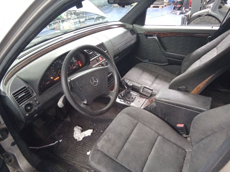 mercedes clase c (w202) berlina del año 1996