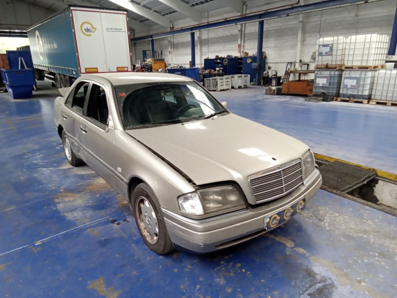 mercedes clase c (w202) berlina del año 1996