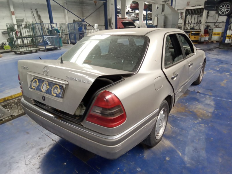 mercedes clase c (w202) berlina del año 1996