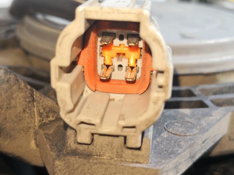 Recambio de electroventilador para mazda 6 2.2 de 163 sportive referencia OEM IAM   