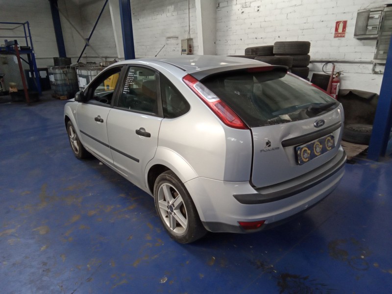 ford focus berlina (cap) del año 2006