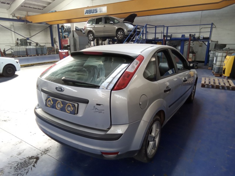 ford focus berlina (cap) del año 2006