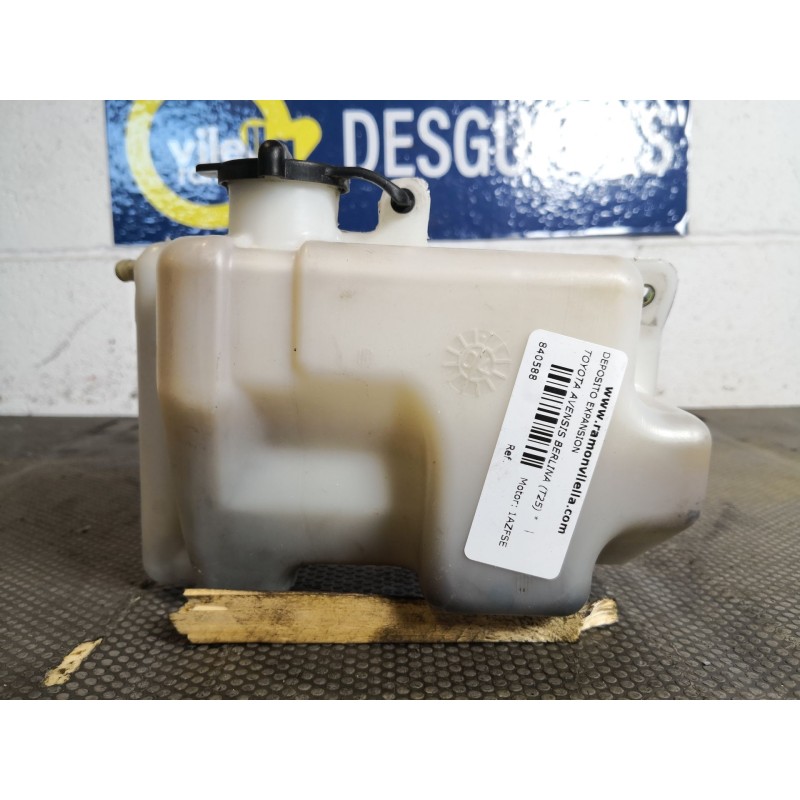 Recambio de deposito expansion para toyota avensis berlina (t25)  | 0.03 - 0.09  | 0.03 - 0.09 referencia OEM IAM 164700H030  