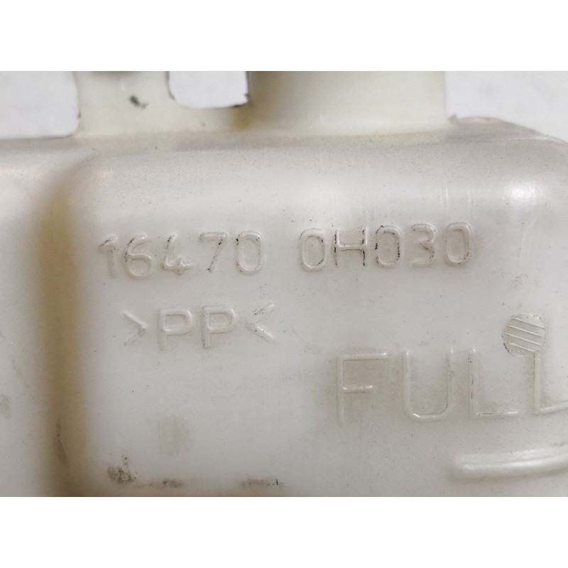 Recambio de deposito expansion para toyota avensis berlina (t25)  | 0.03 - 0.09  | 0.03 - 0.09 referencia OEM IAM 164700H030  