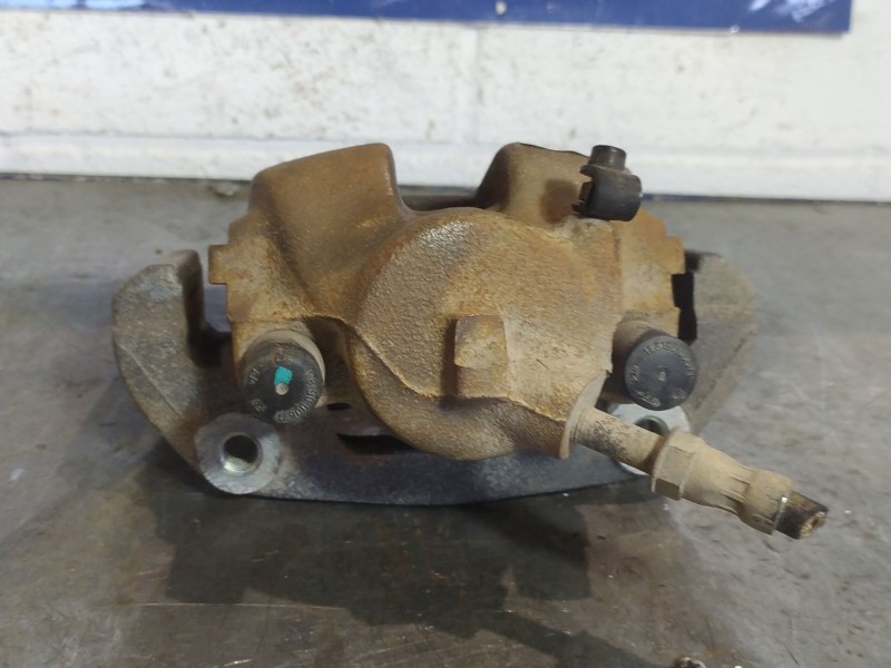 Recambio de pinza freno delantera izquierda para bmw serie 3 berlina (e46) 1.9 cat referencia OEM IAM   