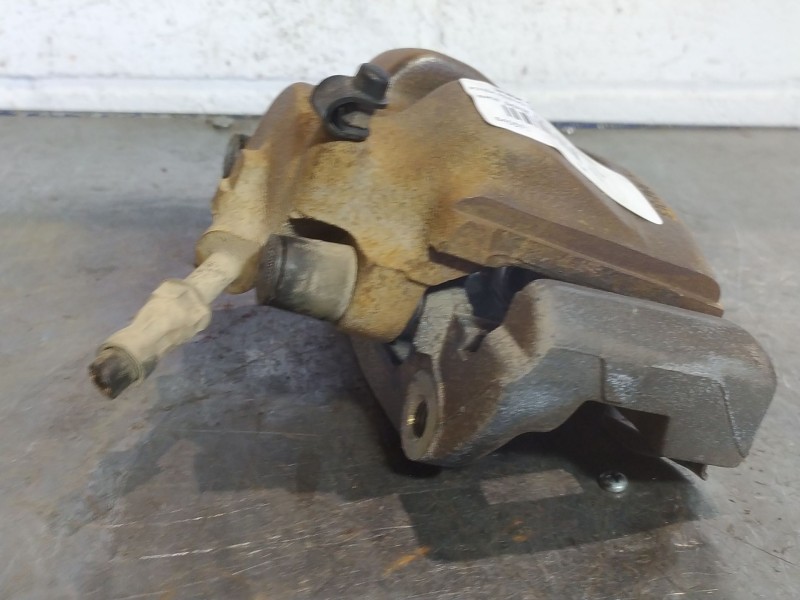 Recambio de pinza freno delantera izquierda para bmw serie 3 berlina (e46) 1.9 cat referencia OEM IAM   