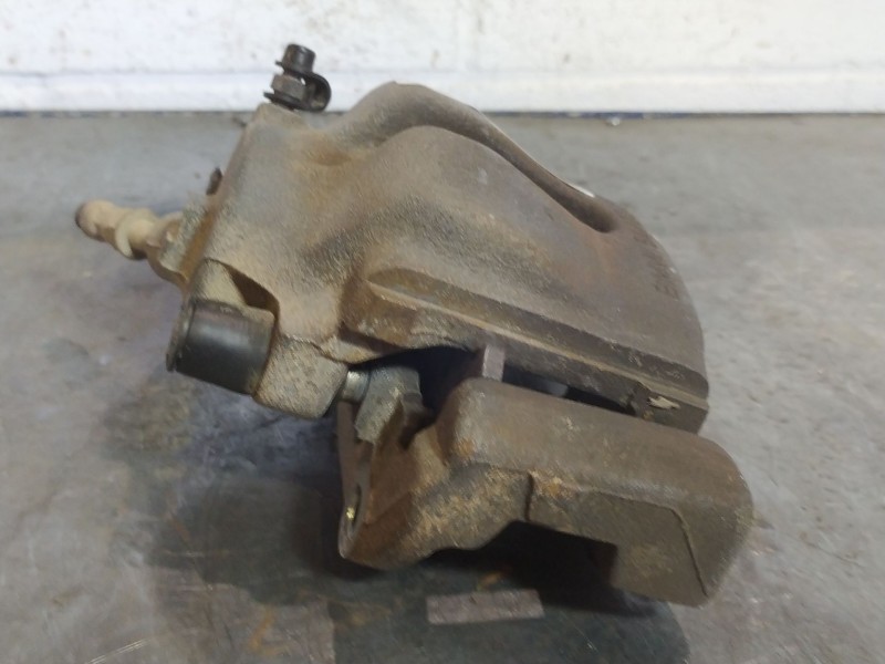 Recambio de pinza freno delantera derecha para bmw serie 3 berlina (e46) 1.9 cat referencia OEM IAM   
