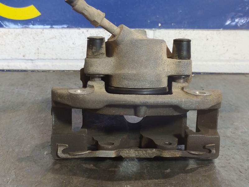 Recambio de pinza freno delantera derecha para bmw serie 3 berlina (e46) 1.9 cat referencia OEM IAM   