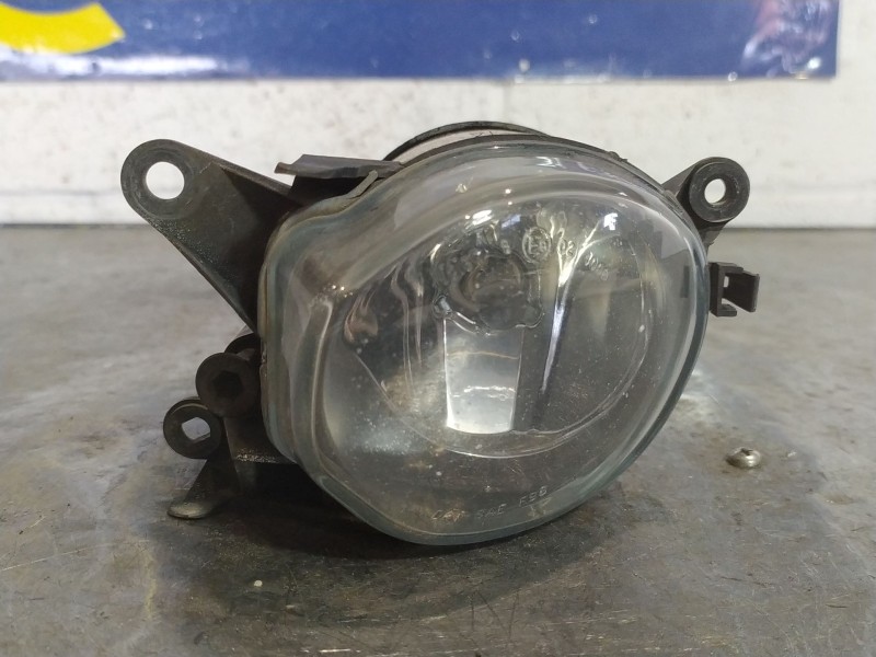 Recambio de faro antiniebla izquierdo para audi a4 berlina (b5) 1.8 referencia OEM IAM   