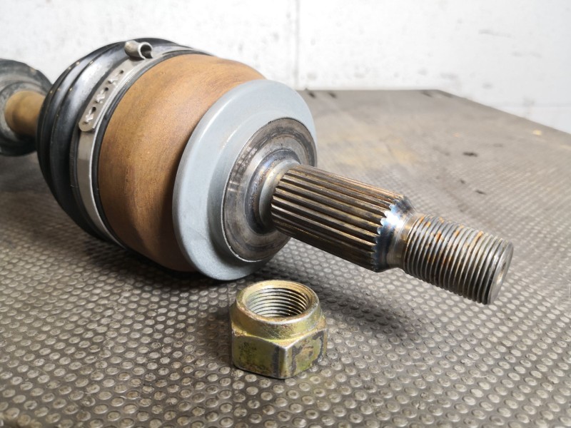 Recambio de transmision delantera izquierda para mitsubishi grandis (na0w) 2.0 di-d inform referencia OEM IAM    Recambio de transmision delantera izquierda para mitsubishi grandis (na0w) 2.0 di-d inform referencia OEM IAM