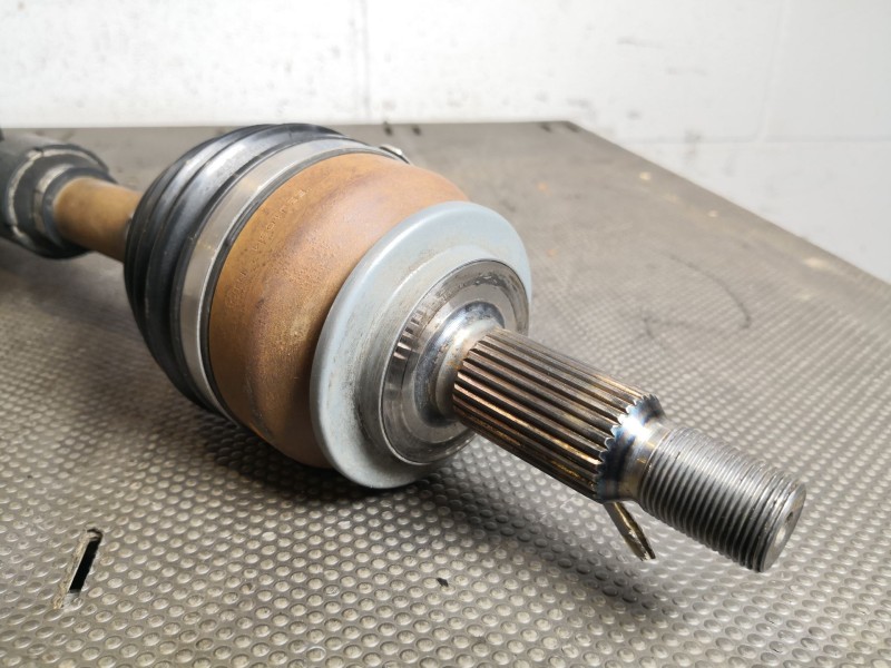 Recambio de transmision delantera derecha para mitsubishi grandis (na0w) 2.0 di-d inform referencia OEM IAM    Recambio de transmision delantera derecha para mitsubishi grandis (na0w) 2.0 di-d inform referencia OEM IAM