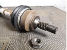 Recambio de transmision delantera izquierda para peugeot 307 referencia OEM IAM 9637117780  