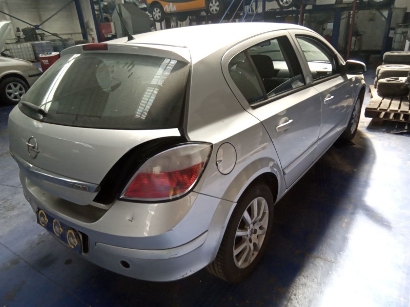 opel astra h berlina 1.7 16v cdti | 0.04 - ... del año 2006