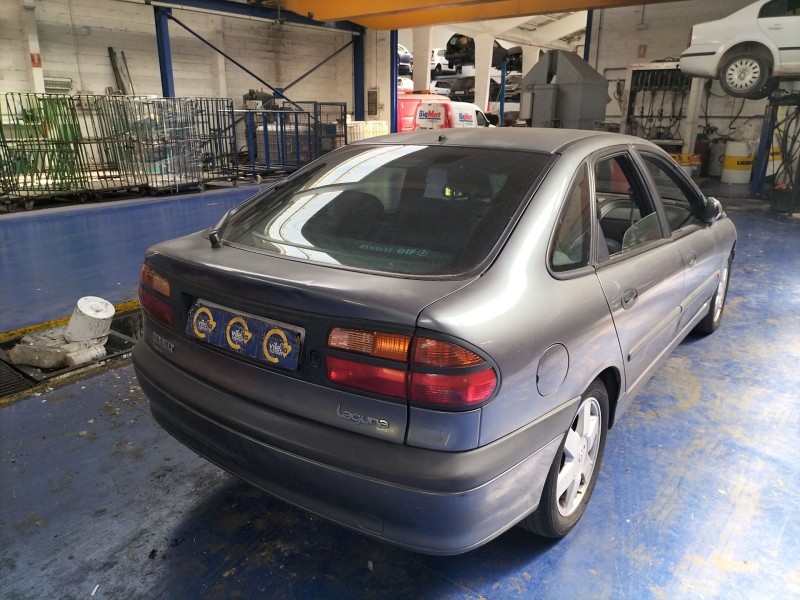 renault laguna (b56) del año 2000