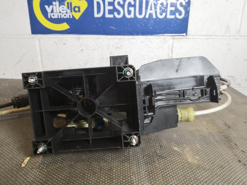 Recambio de palanca cambio para opel insignia 2.0 cdti 110 edition referencia OEM IAM 55563829  