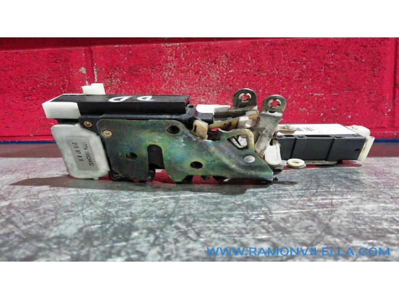 Recambio de cerra. puer. delantero derecha para opel sintra cd | 0.96 - ... cd | 0.96 - ... referencia OEM IAM    Recambio de cerra. puer. delantero derecha para opel sintra cd | 0.96 - ... cd | 0.96 - ... referencia OEM IAM