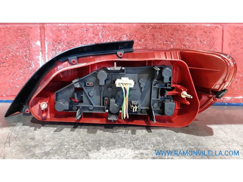 Recambio de piloto trasero izquierdo para peugeot 406 berlina (s1/s2) sr | 01.97 - 12.00 sr | 01.97 - 12.00 referencia OEM IAM  